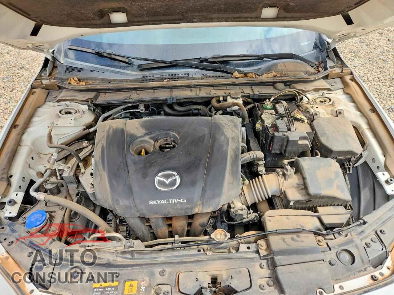 MAZDA 3 2021 - JM1BPALL8M1404051