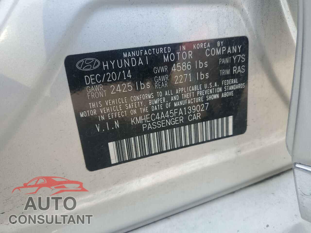 HYUNDAI SONATA 2015 - KMHEC4A45FA139027