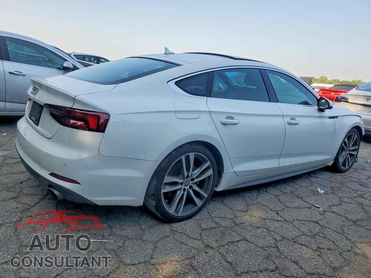 AUDI A5 2018 - WAUFNDF55JA081754