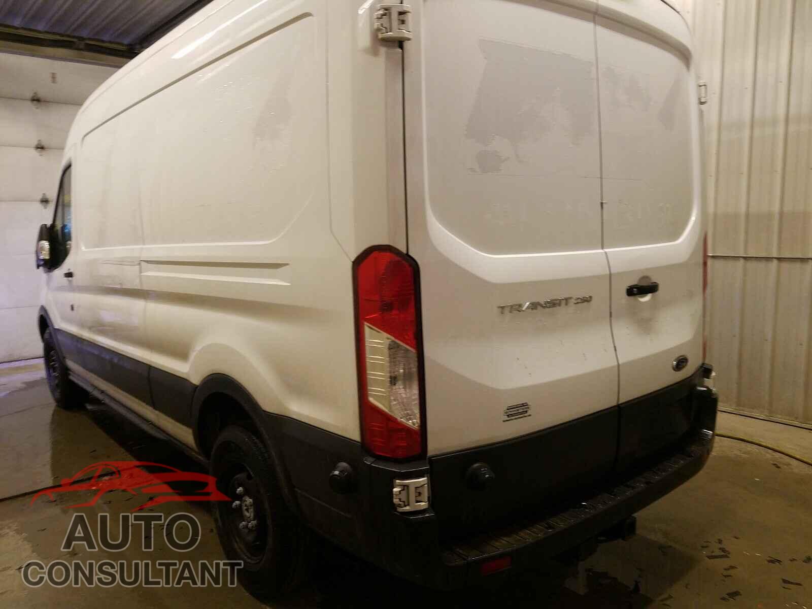 FORD TRANSIT CO 2018 - 1FTYR2CM9JKB13874