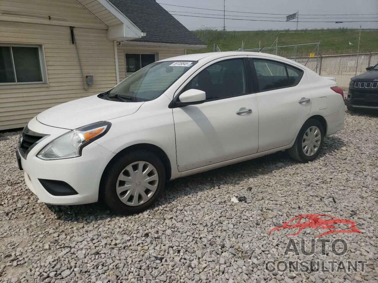 NISSAN VERSA 2017 - 3N1CN7APXHL878796