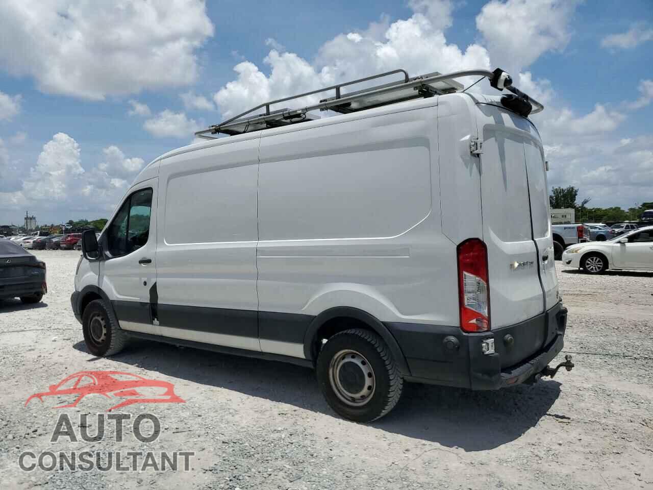 FORD TRANSIT 2019 - 1FTYR2CM0KKA66221