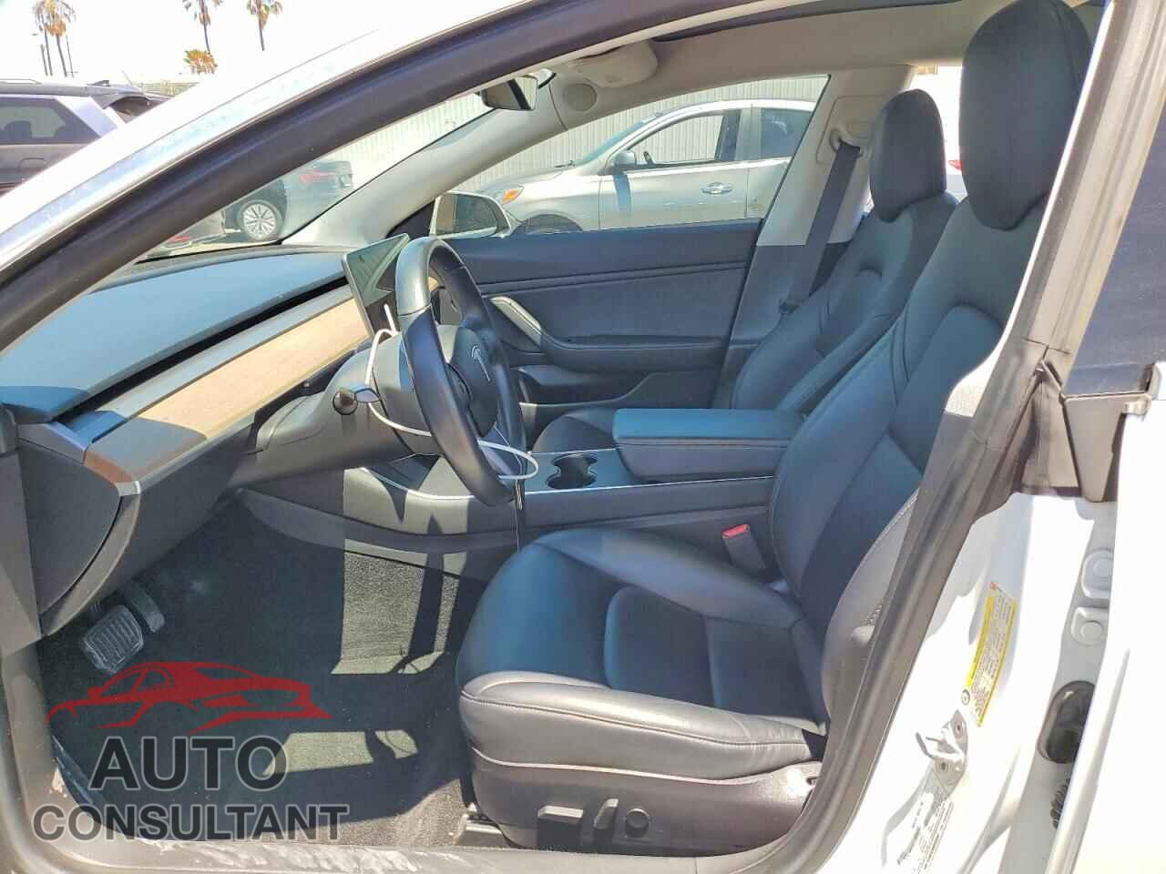 TESLA MODEL 3 2019 - 5YJ3E1EA3KF326952