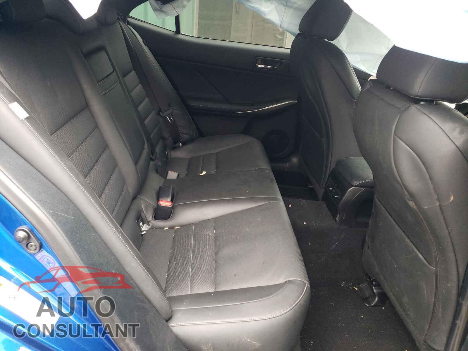 LEXUS IS 2016 - JTHCE1D21G5011021