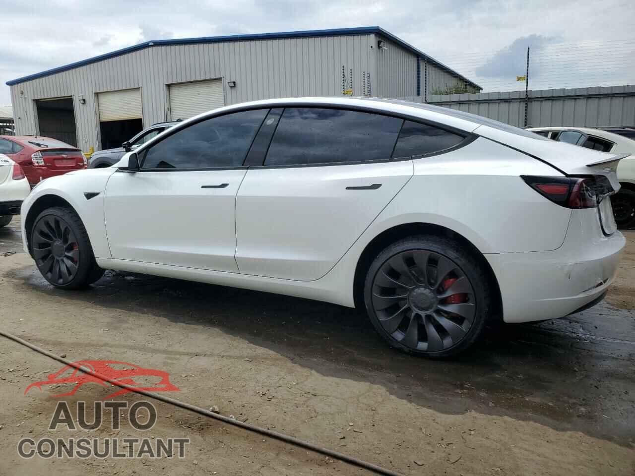 TESLA MODEL 3 2021 - 5YJ3E1EC0MF020358