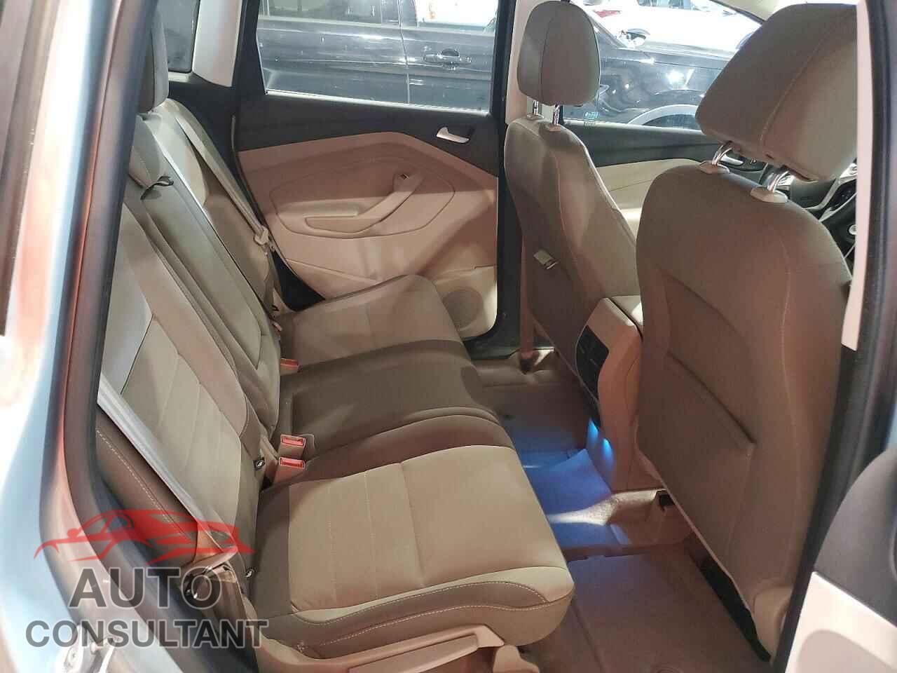 FORD CMAX 2014 - 1FADP5AU4EL500427