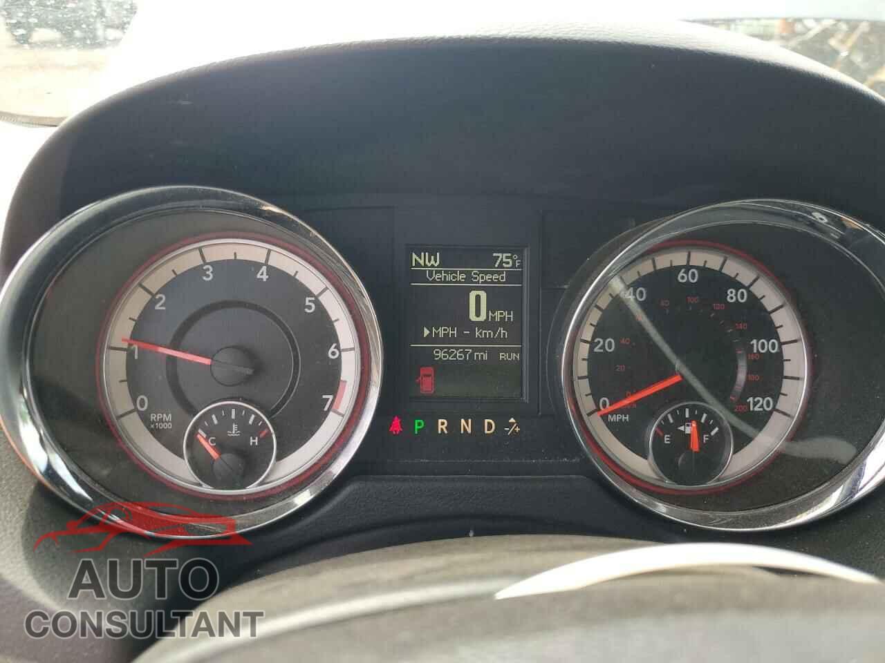 DODGE CARAVAN 2017 - 2C4RDGEG2HR647026