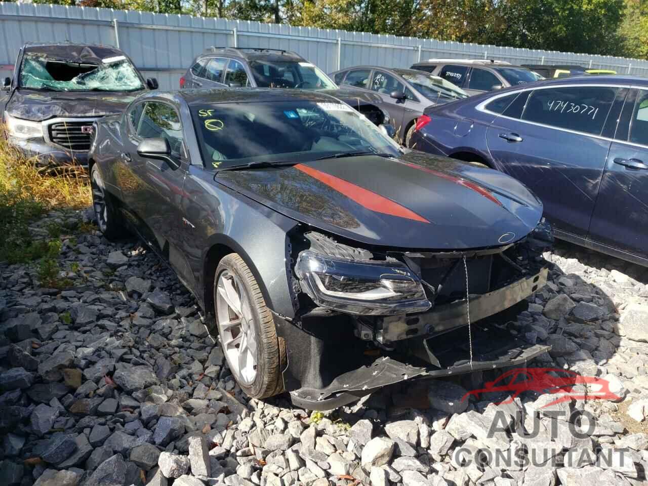 CHEVROLET CAMARO 2017 - 1G1FD1RS9H0203899