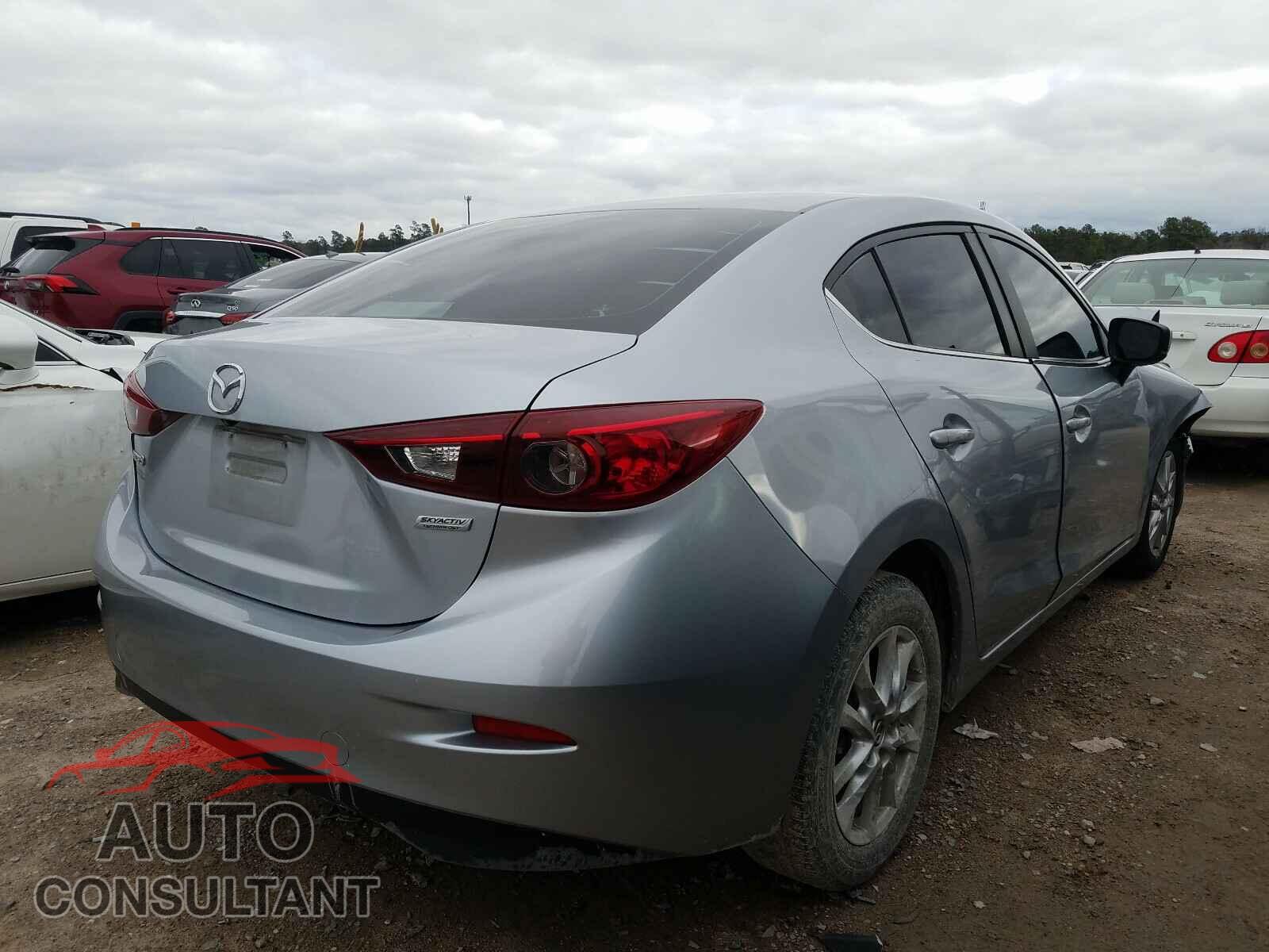 MAZDA 3 2017 - 3MZBN1U7XHM145334