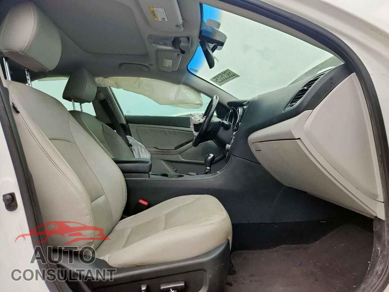 KIA OPTIMA 2012 - 5XXGN4A77CG087255