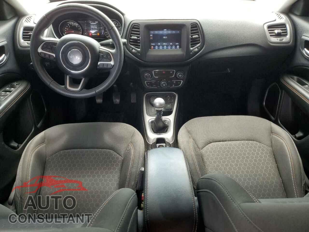 JEEP COMPASS 2019 - 3C4NJDAB4KT601072
