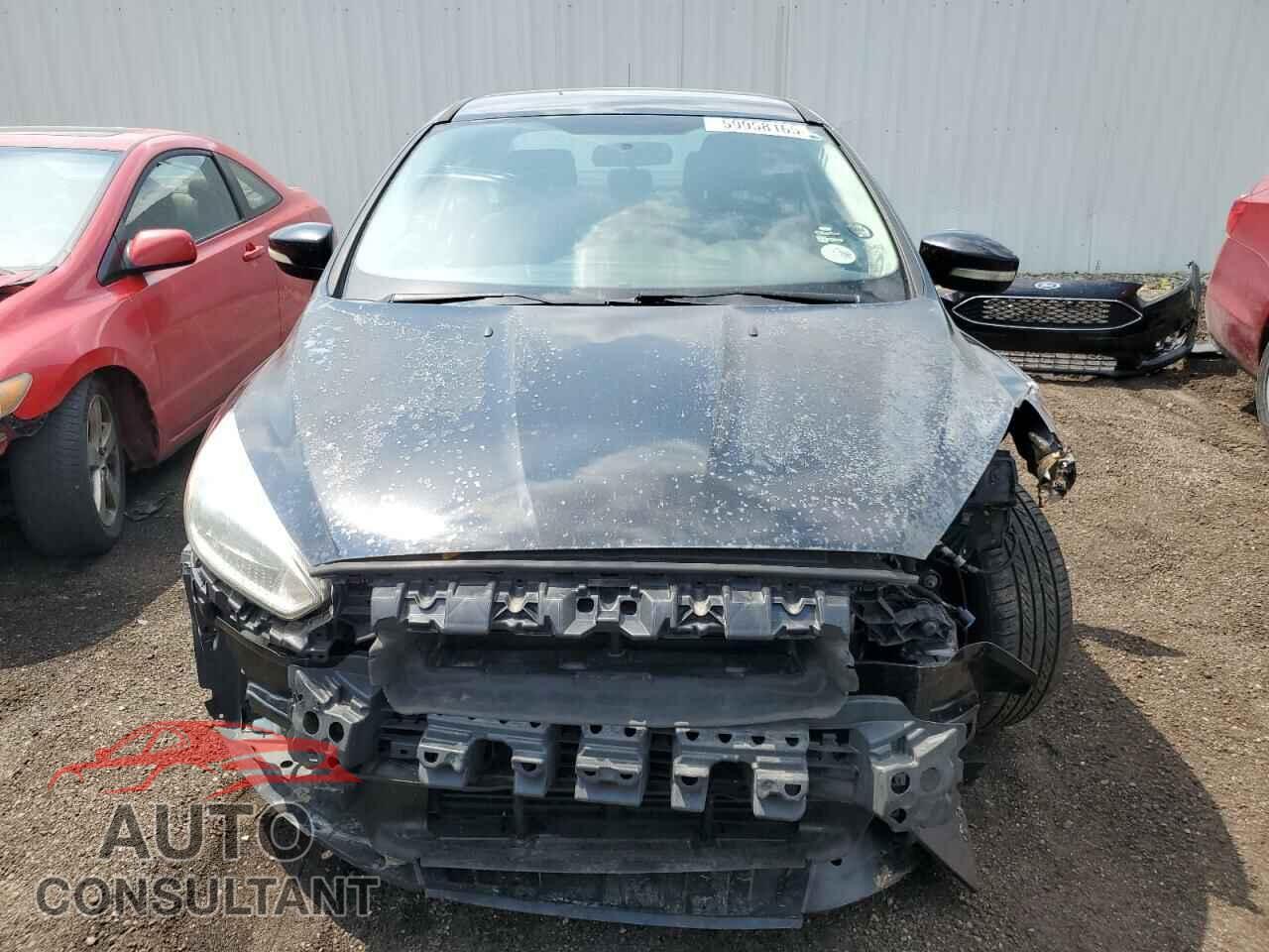 FORD FOCUS 2017 - 1FADP3F27HL279373
