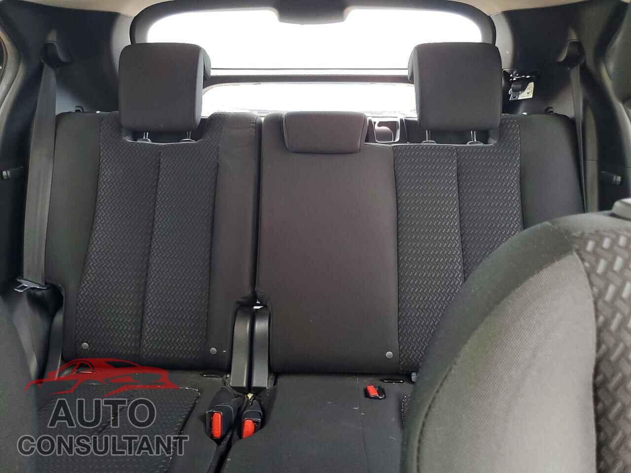 MITSUBISHI ECLIPSE 2018 - JA4AT3AA0JZ066771