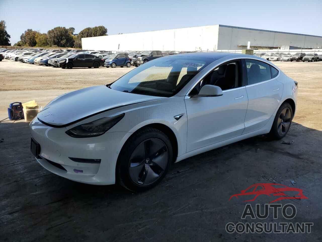 TESLA MODEL 3 2018 - 5YJ3E1EB0JF131172