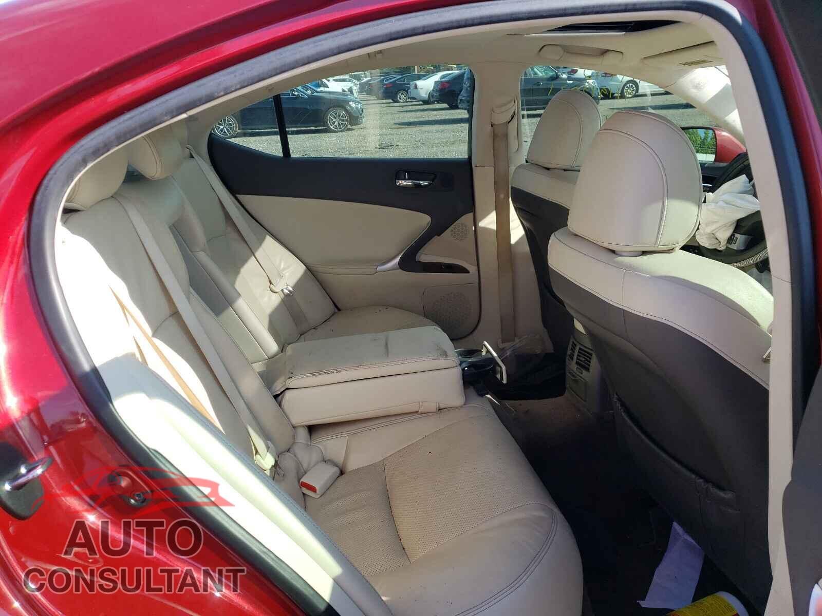 LEXUS IS 2013 - JTHCF5C20D5061460