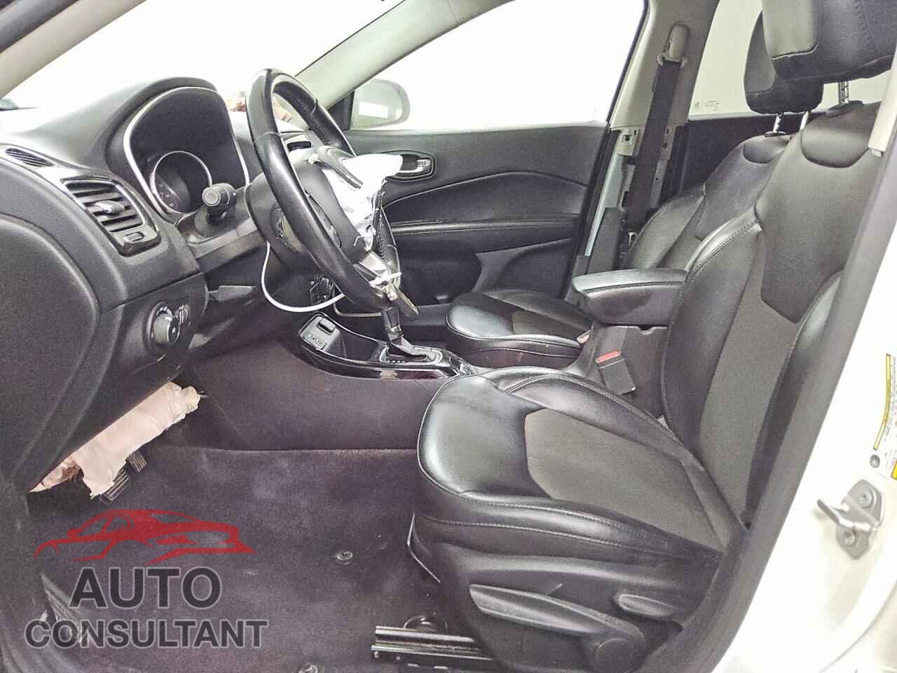 JEEP COMPASS 2020 - 3C4NJCBB7LT246697
