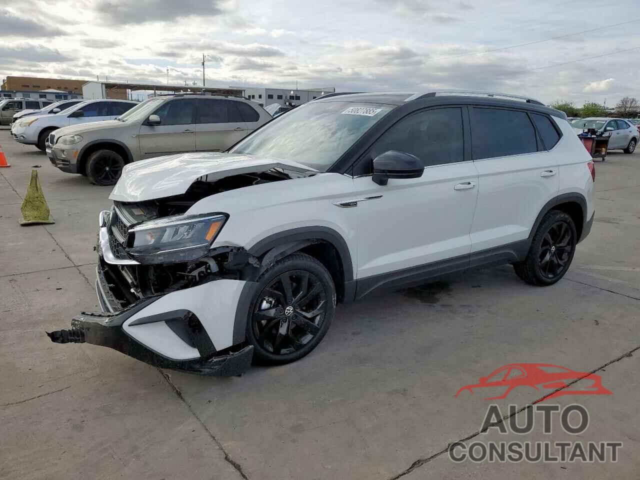 VOLKSWAGEN TAOS SE 2024 - 3VVEX7B22RM004264