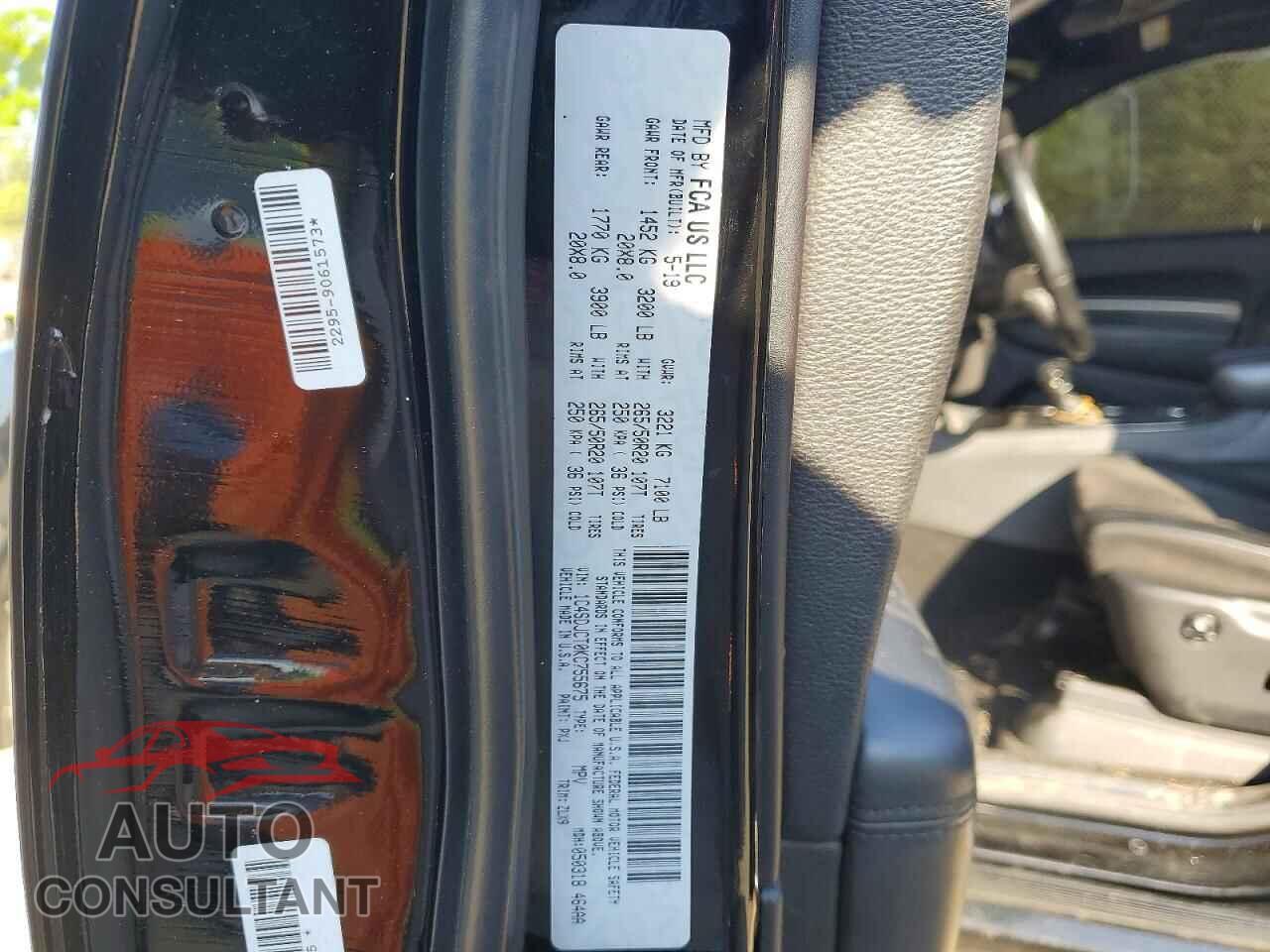 DODGE DURANGO 2019 - 1C4SDJCT0KC755675