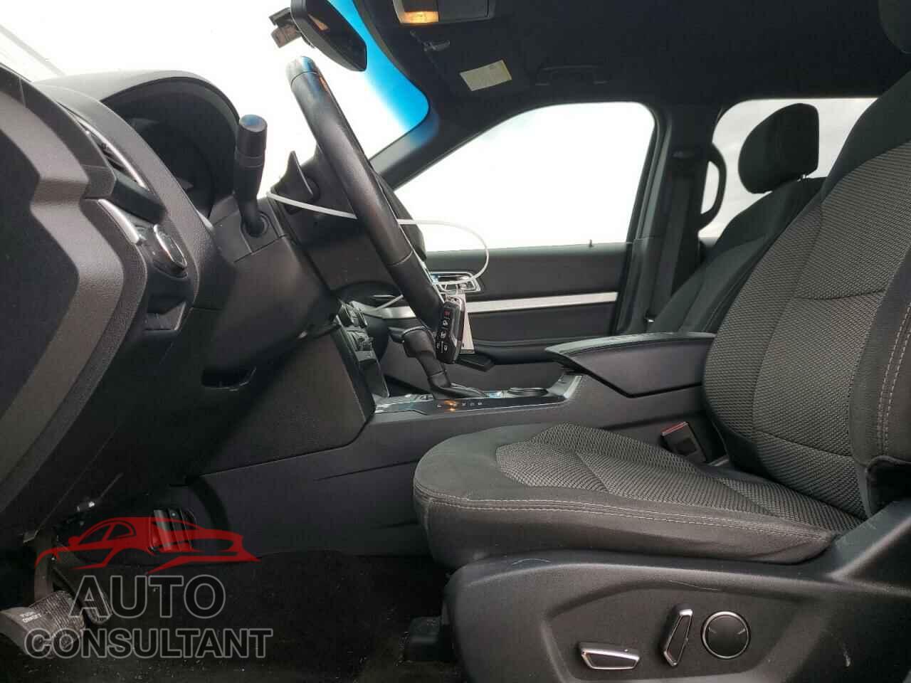 FORD EXPLORER 2017 - 1FM5K7D83HGD02499