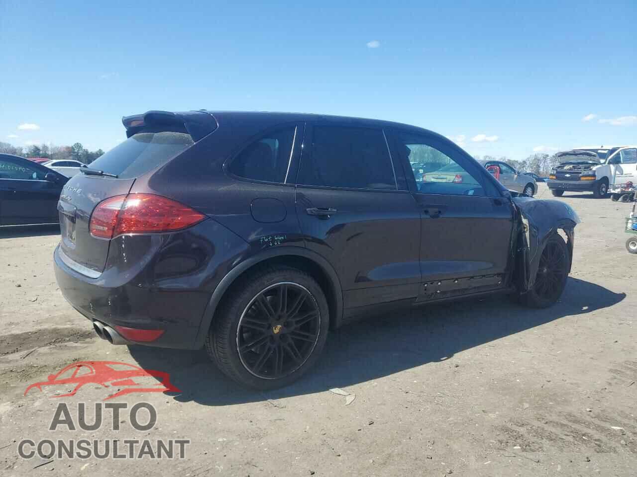 PORSCHE CAYENNE 2012 - WP1AC2A25CLA80713