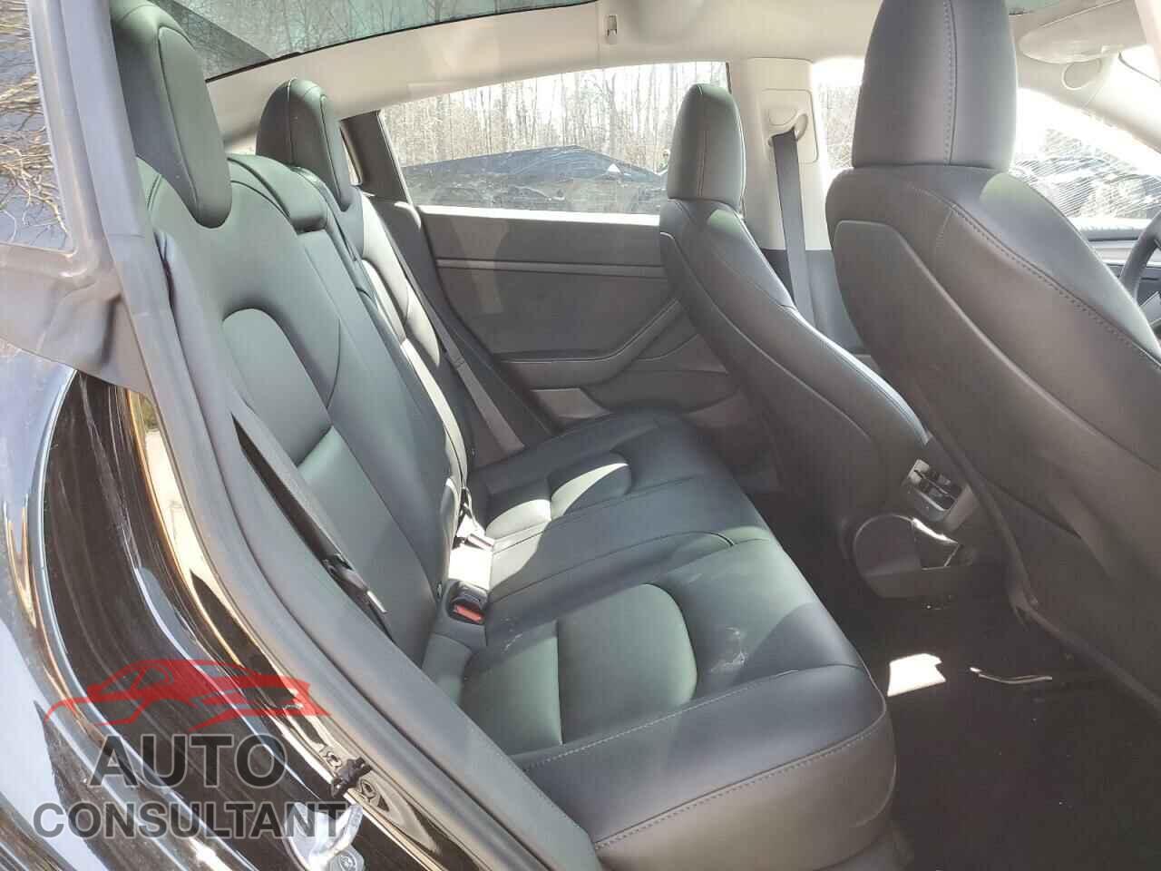 TESLA MODEL 3 2023 - LRW3E1FA5PC920846