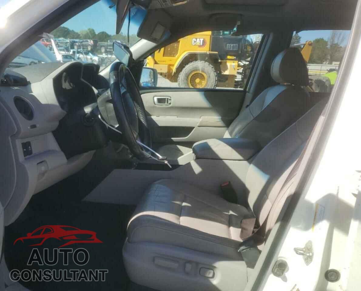 HONDA PILOT 2013 - 5FNYF4H92DB031771