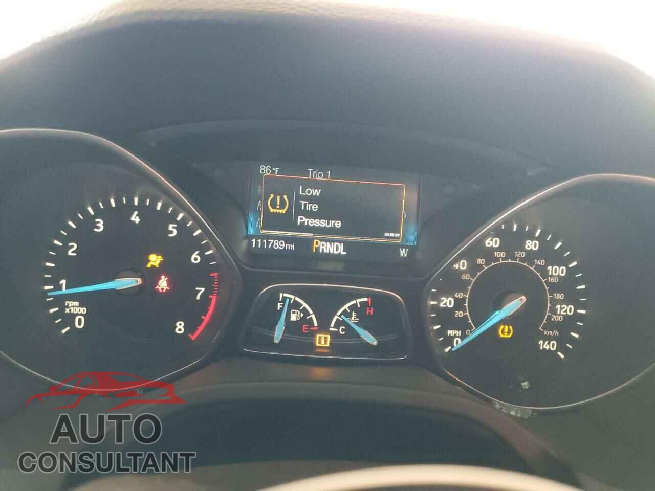 FORD FOCUS 2015 - 1FADP3F23FL325858