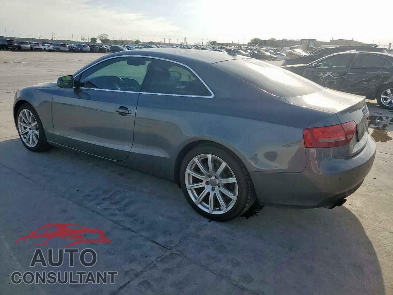 AUDI A5 2012 - WAUVFAFR1CA005199
