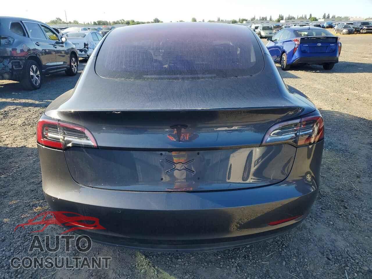 TESLA MODEL 3 2017 - 5YJ3E1EA9HF002218