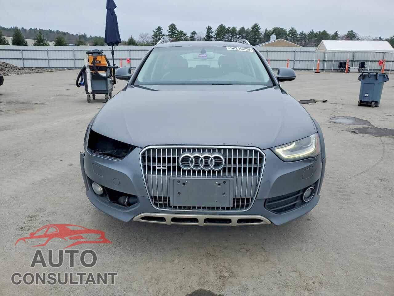 AUDI A4 2013 - WA1VFAFL4DA173042
