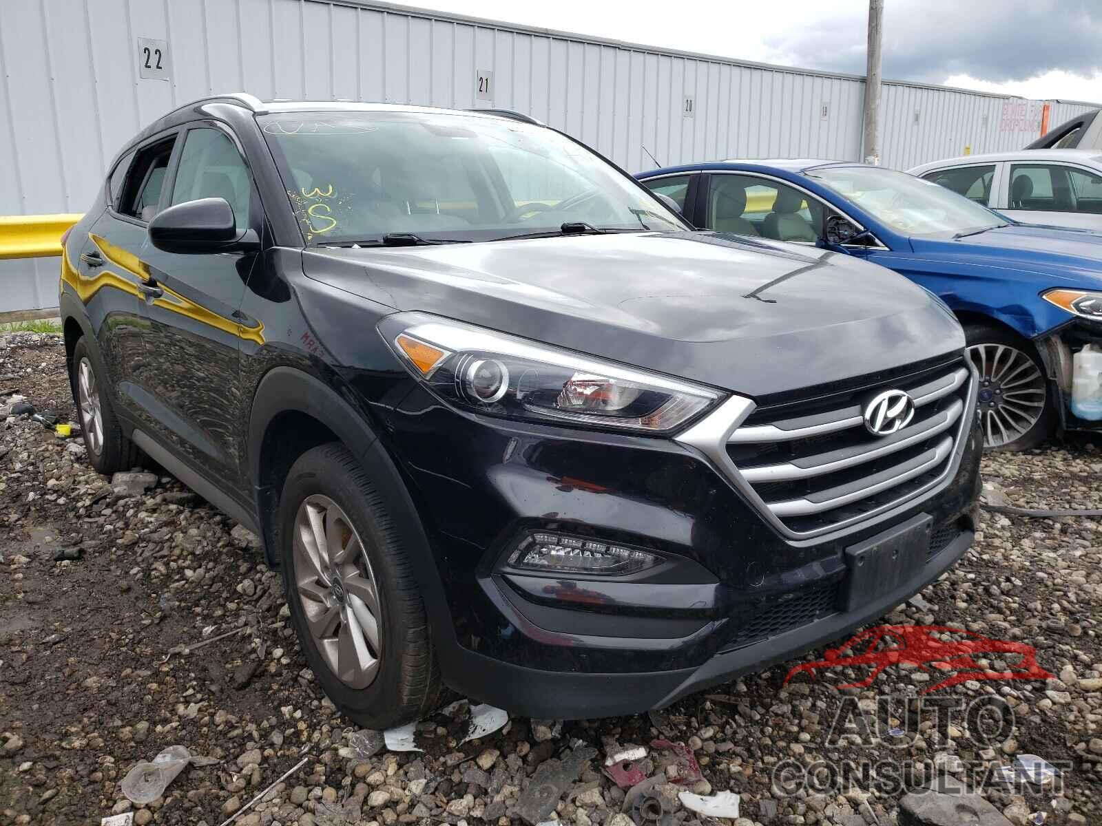 HYUNDAI TUCSON 2017 - KM8J33A45HU352666