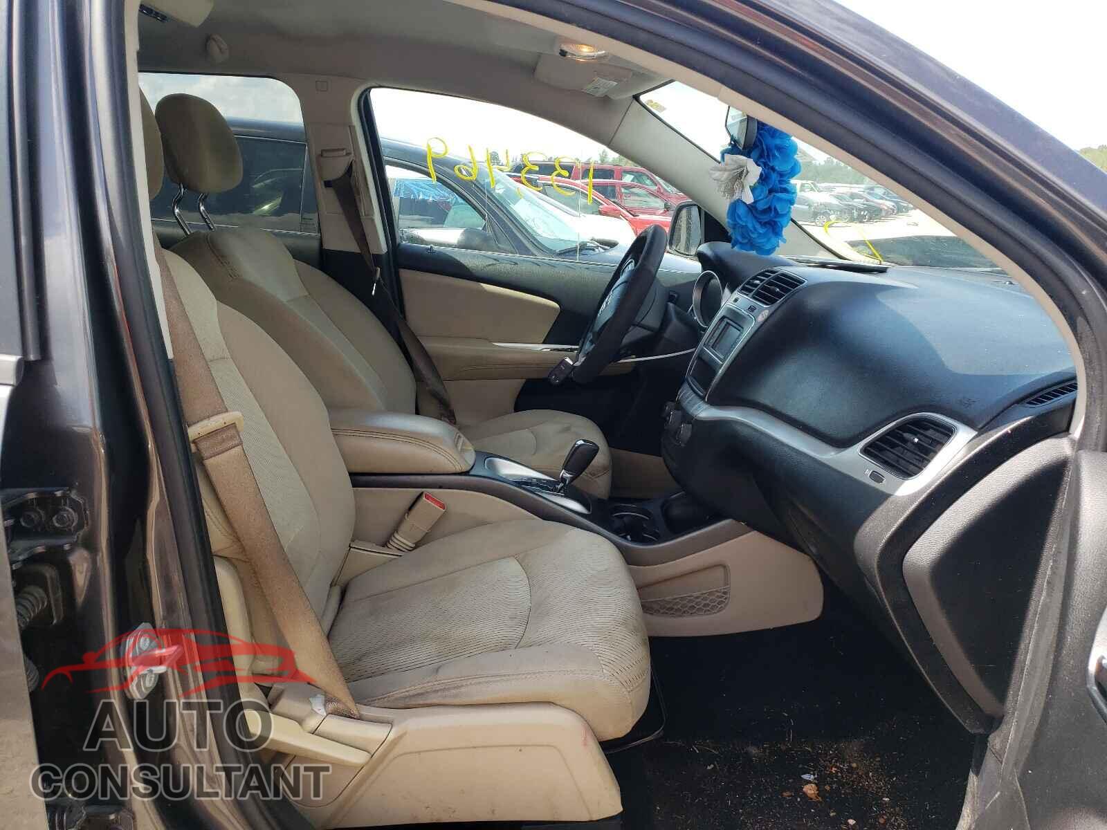 DODGE JOURNEY 2017 - 3C4PDCBG6HT531104