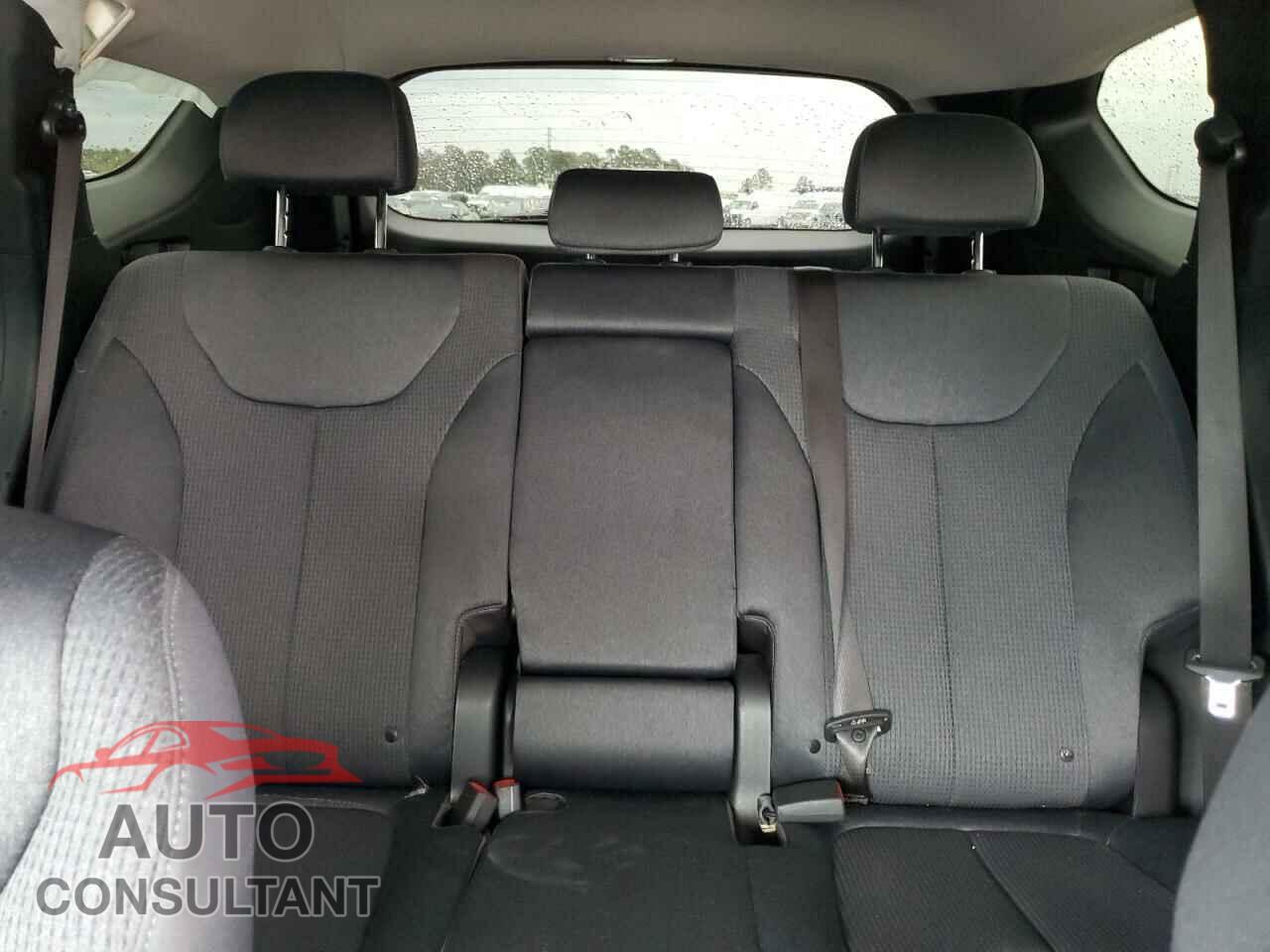 HYUNDAI SANTA FE 2023 - 5NMS14AJ4PH635902