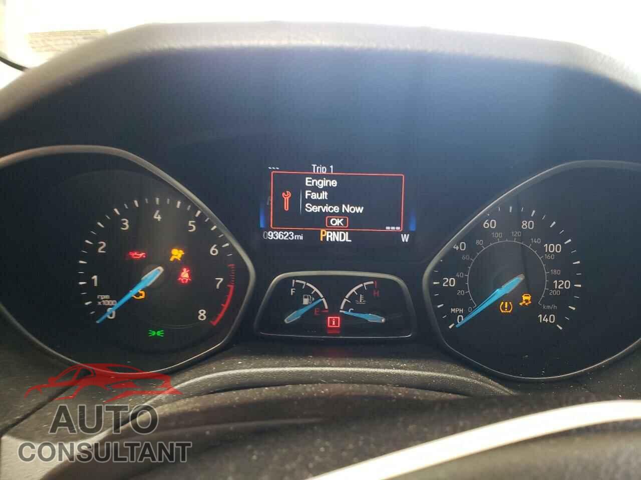 FORD FOCUS 2017 - 1FADP3F27HL334484