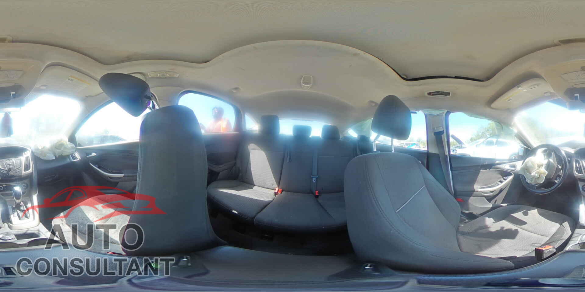 FORD FOCUS 2012 - 1FAHP3M22CL206828