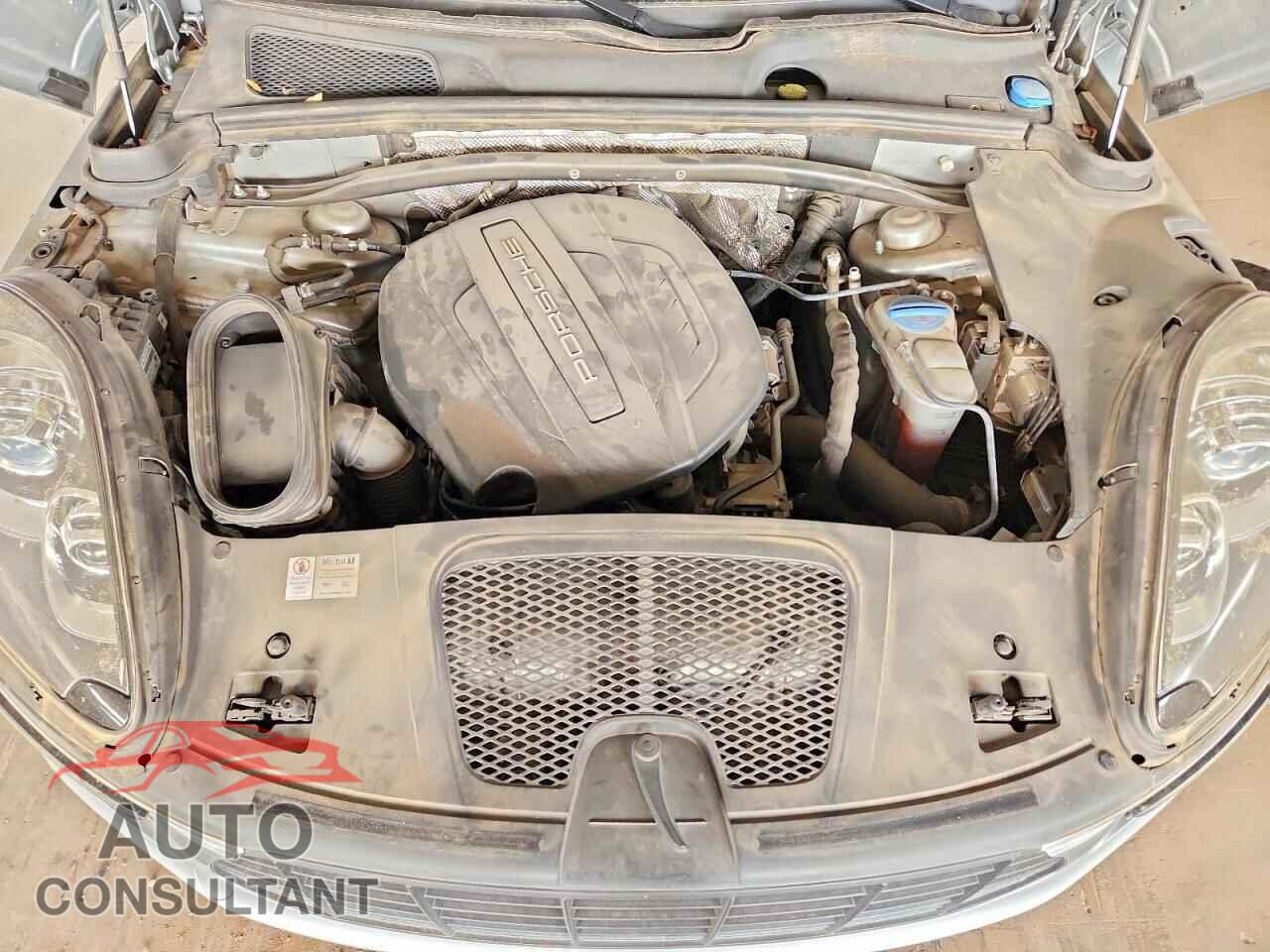 PORSCHE MACAN 2017 - WP1AA2A58HLB09161