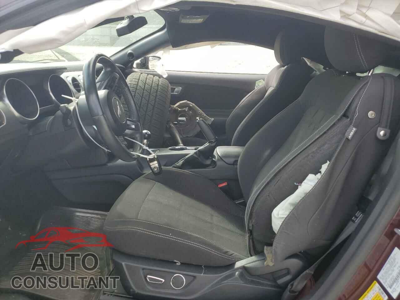 FORD MUSTANG 2018 - 1FA6P8CF3J5116307