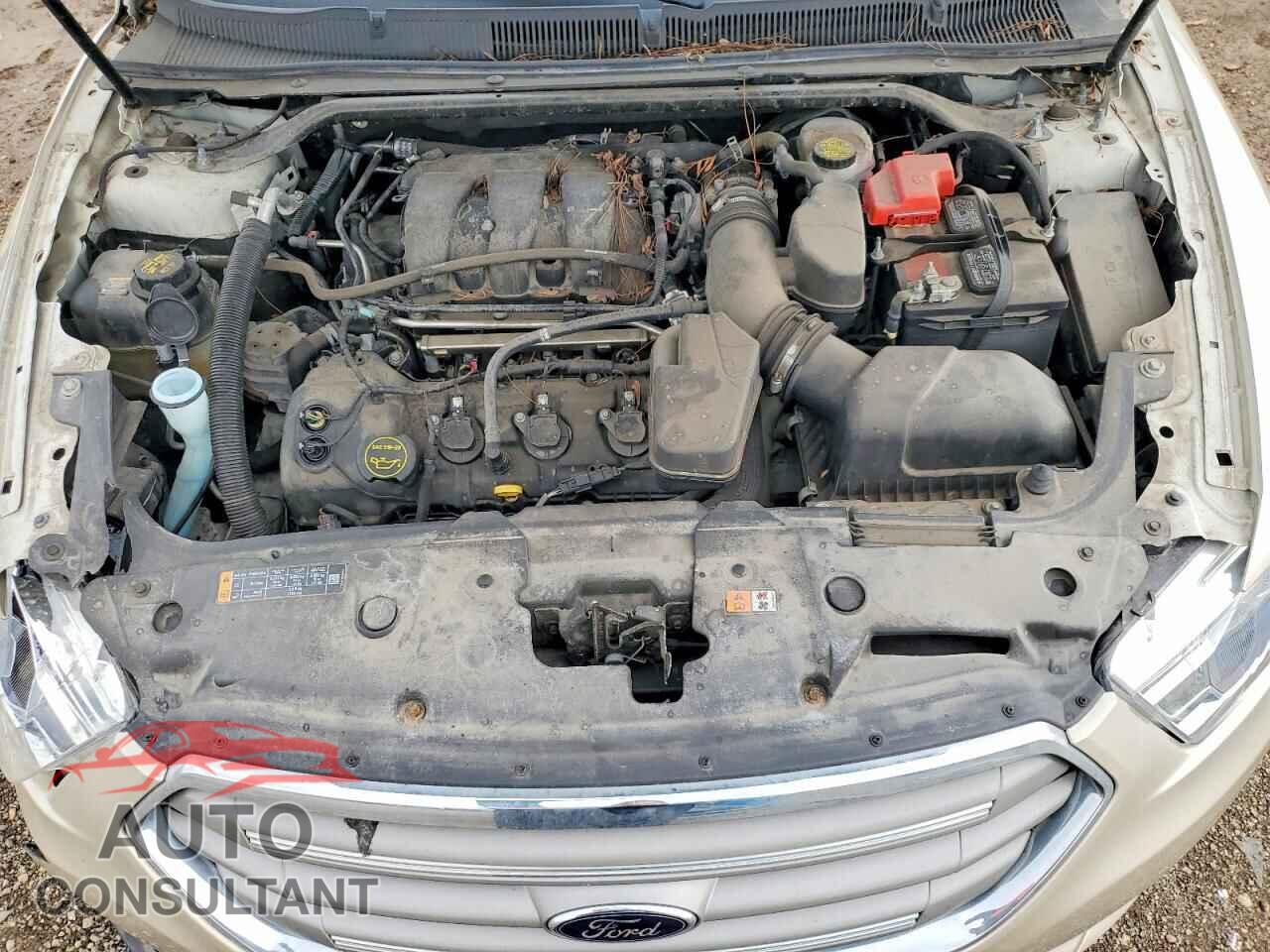 FORD TAURUS 2017 - 1FAHP2E81HG146540