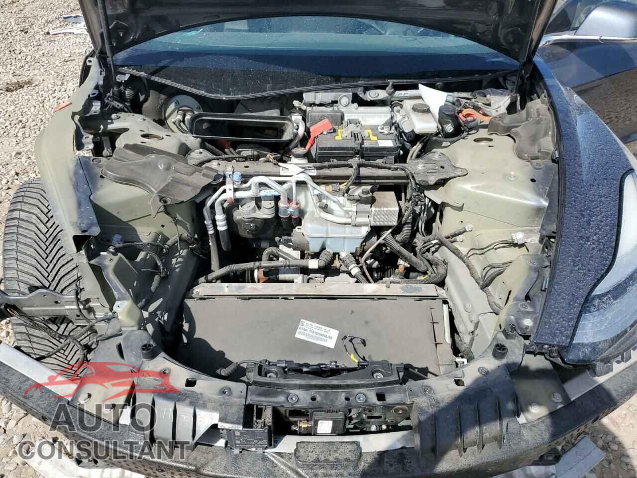 TESLA MODEL 3 2018 - 5YJ3E1EB2JF073680