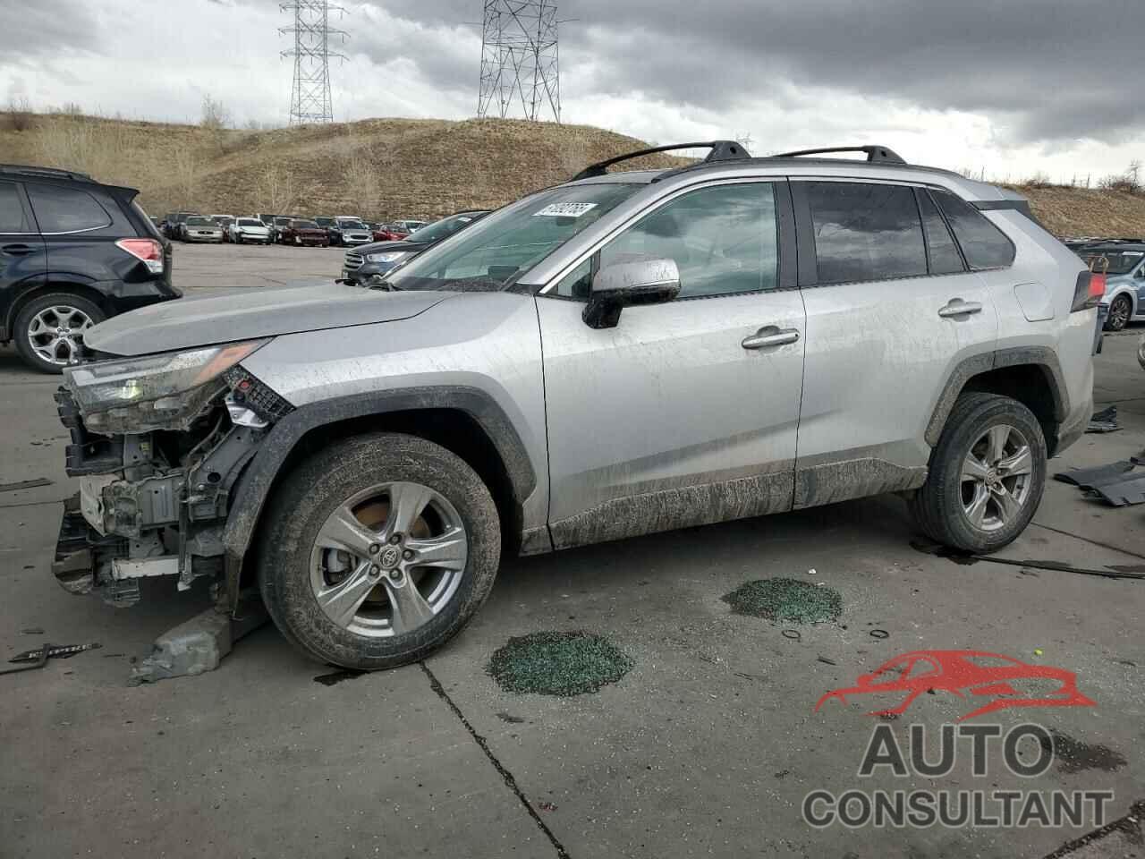 TOYOTA RAV4 2022 - 2T3P1RFV8NC266261
