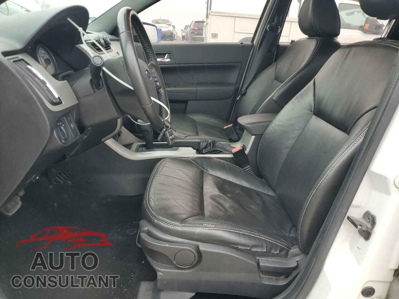 FORD FOCUS 2011 - 1FAHP3HN5BW200734