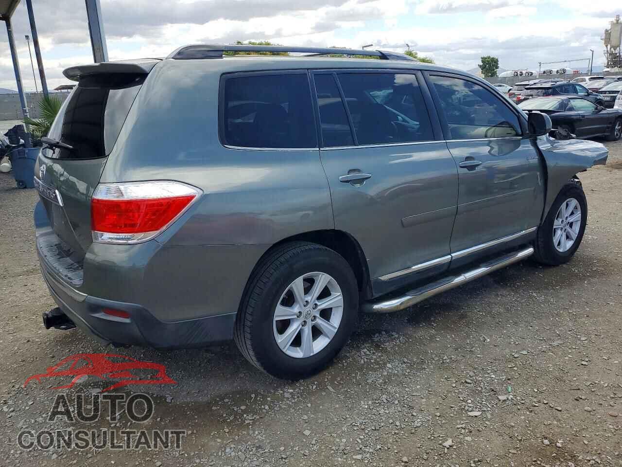 TOYOTA HIGHLANDER 2013 - 5TDZA3EH8DS038468