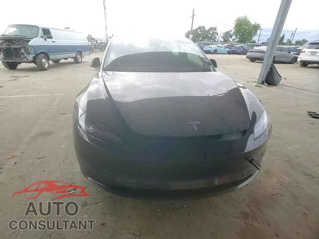 TESLA MODEL 3 2024 - 5YJ3E1EA3RF743451
