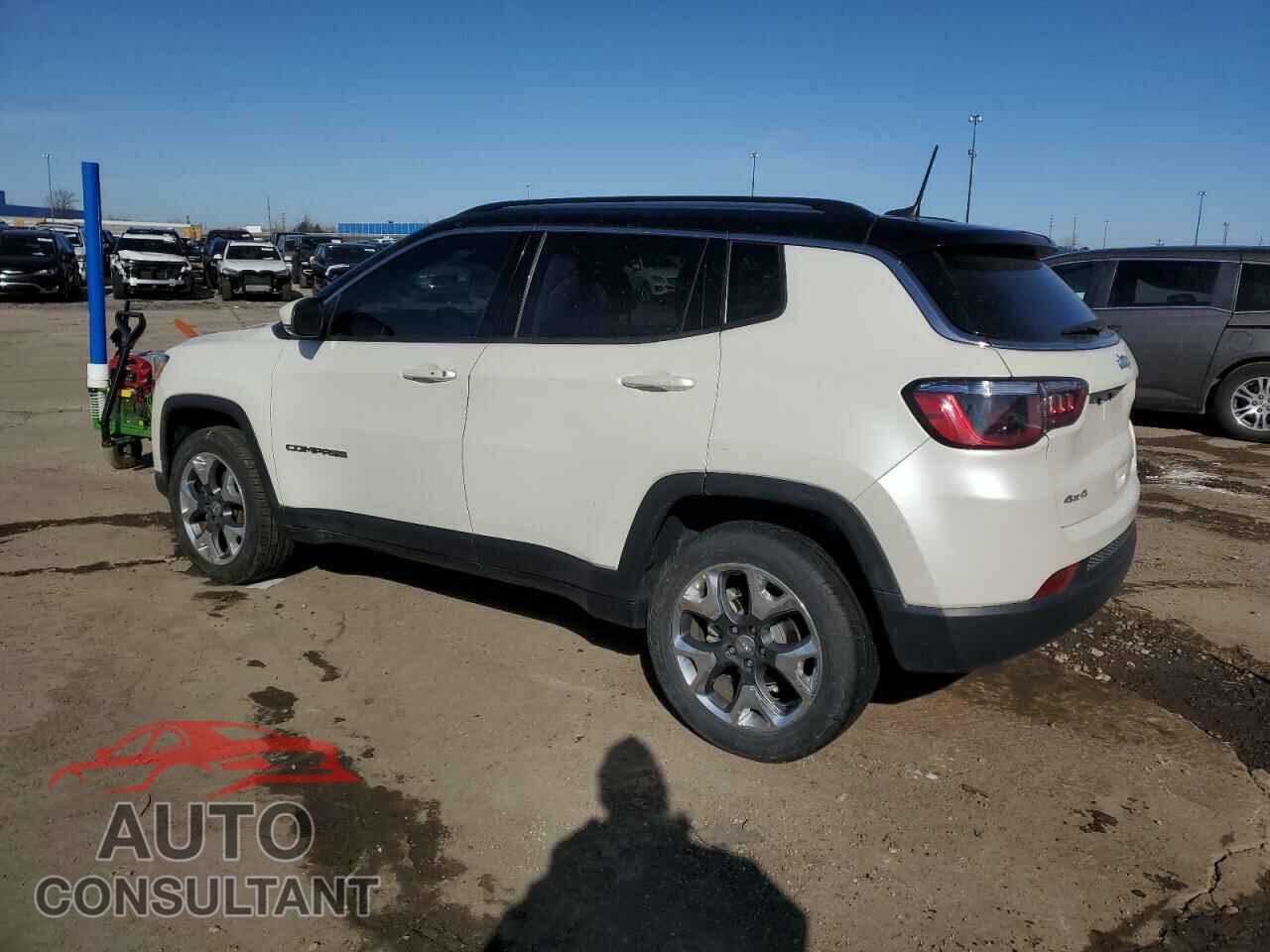 JEEP COMPASS 2019 - 3C4NJDCB3KT842554