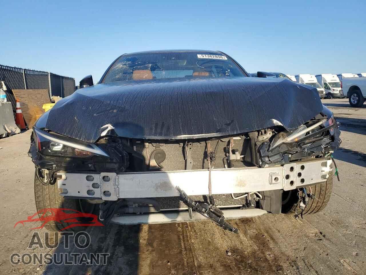 LEXUS IS 2021 - JTHAA1D22M5111935