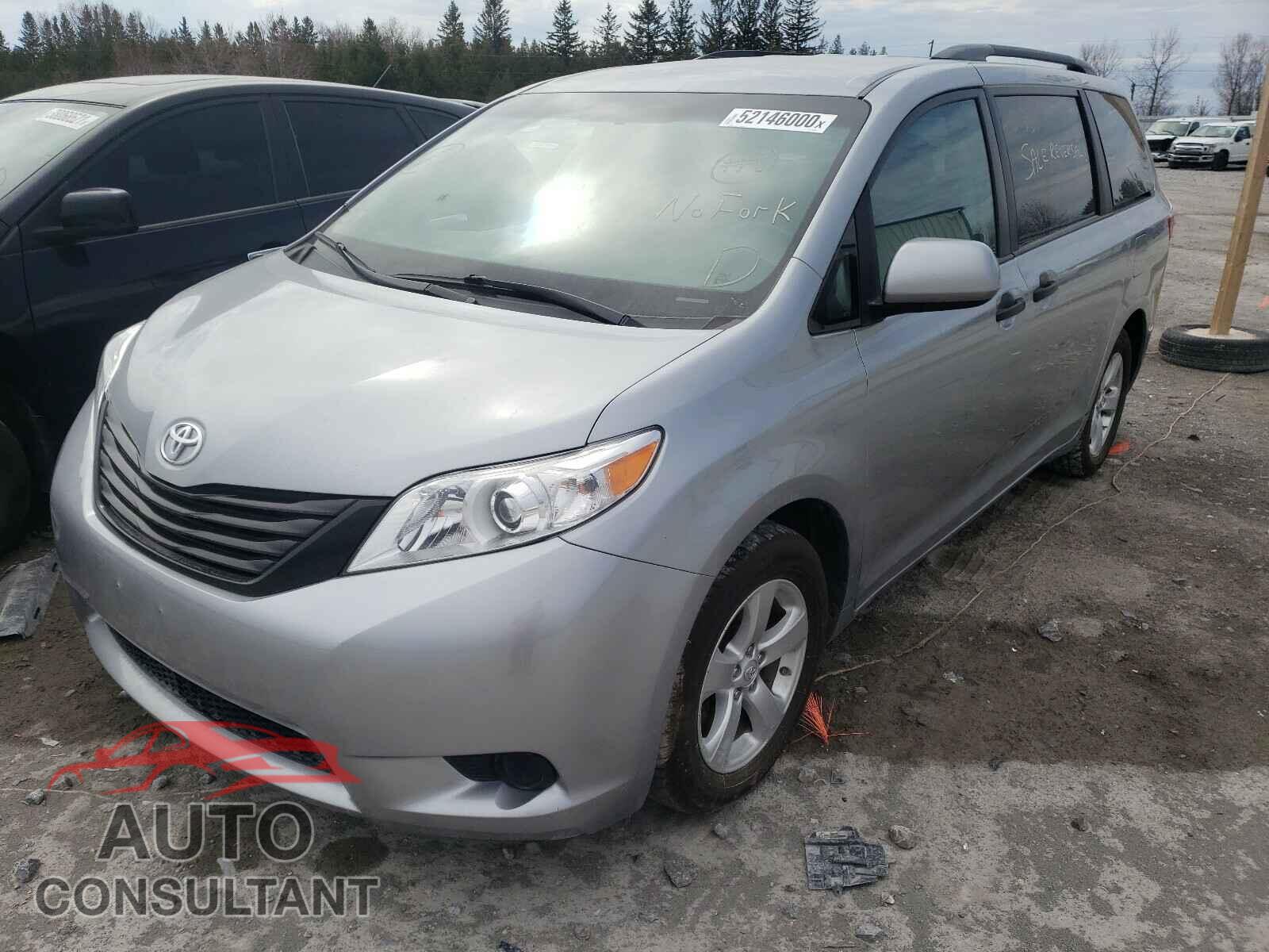 TOYOTA SIENNA 2017 - 5TDZZ3DC4HS822943