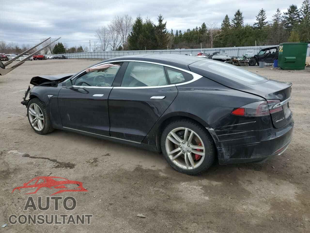 TESLA MODEL S 2015 - 5YJSA1E48FF107573