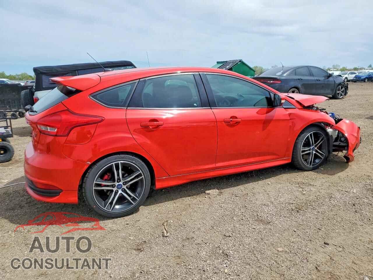 FORD FOCUS 2017 - 1FADP3L98HL258128