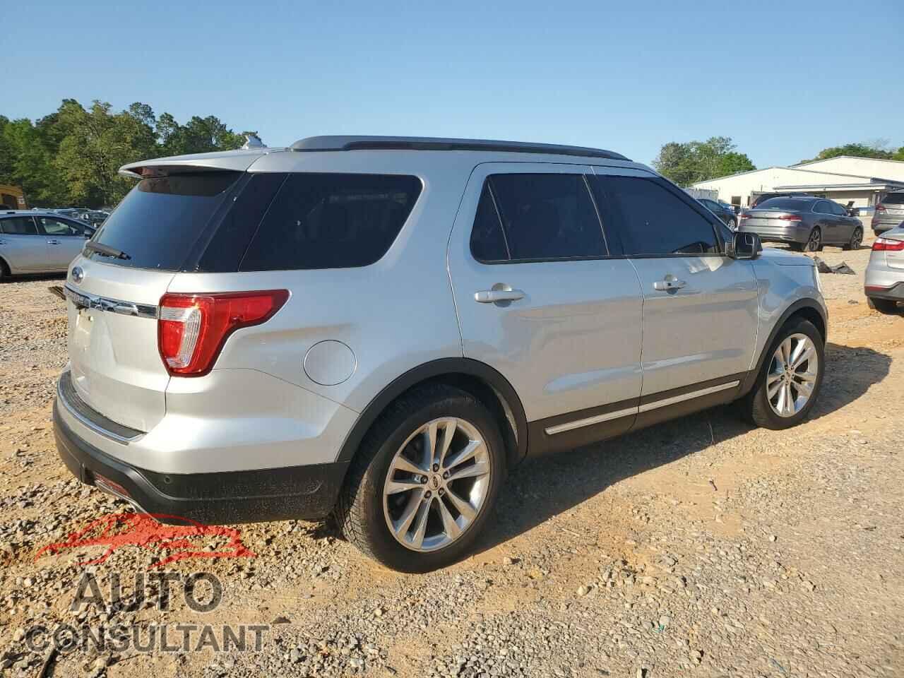 FORD EXPLORER 2018 - 1FM5K7D83JGB26060