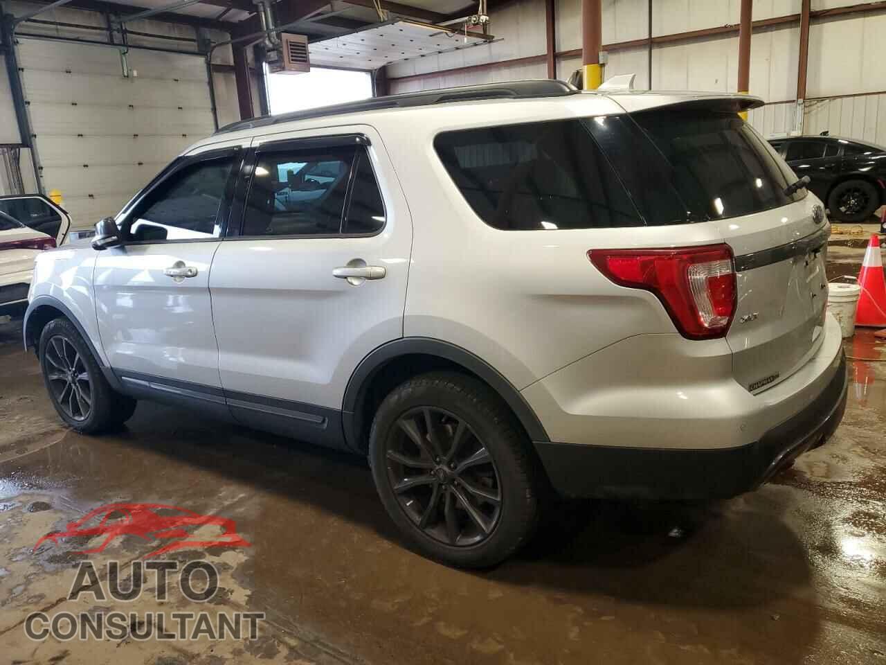 FORD EXPLORER 2017 - 1FM5K8D88HGD71971